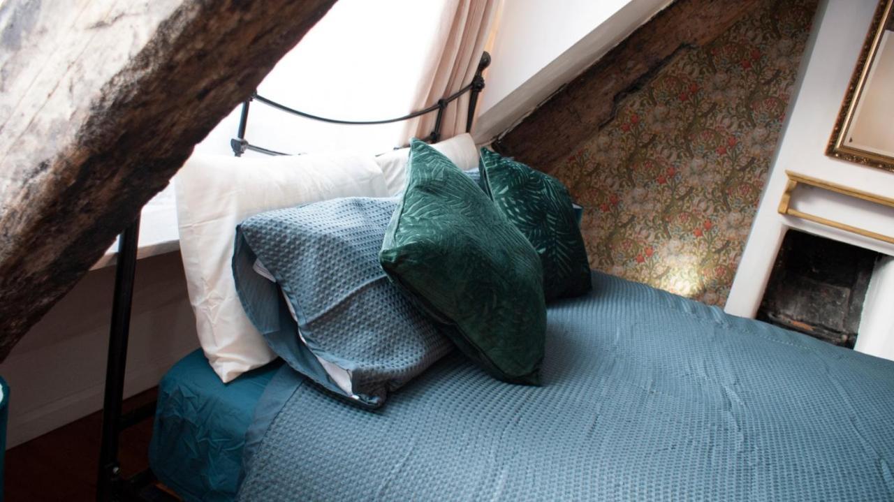 Little Pie In The Sky Bed & Breakfast วิทบี ภายนอก รูปภาพ